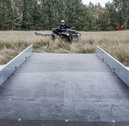 4P Trailers standard golv med hög tålighet