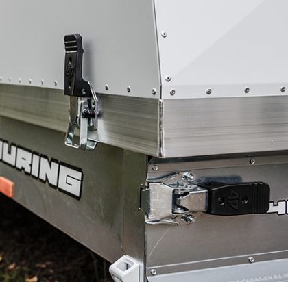 4P Trailers lämlås med direktfäste på Touring