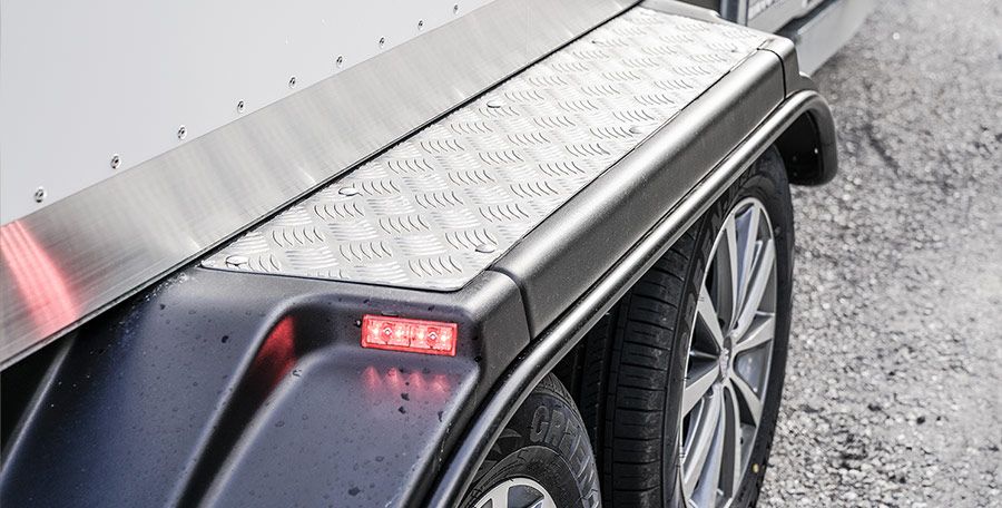 4P Trailers inline LED breddmarkering